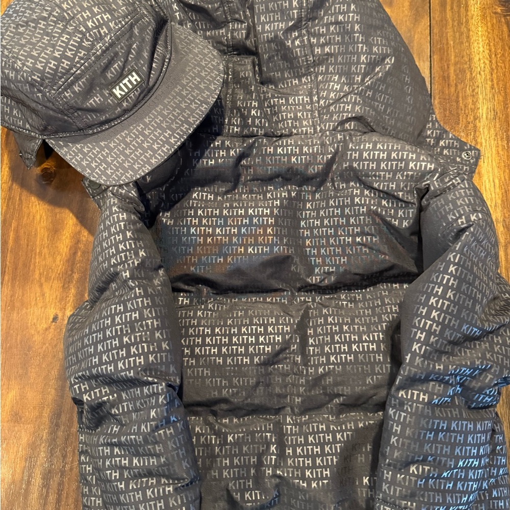 Kith Monogram Black and Gray Jacket - Picture 2 of 2